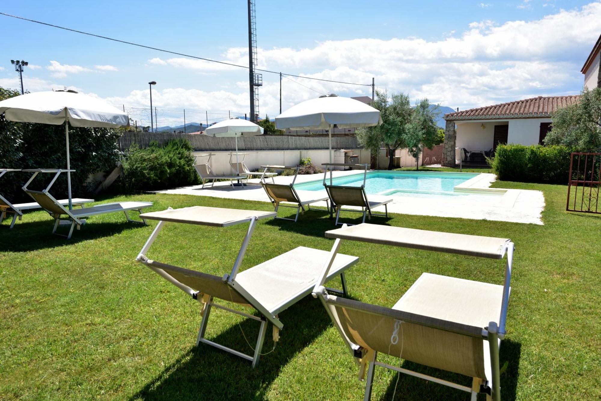 Oleandro Apartment Lotzorai Exterior photo