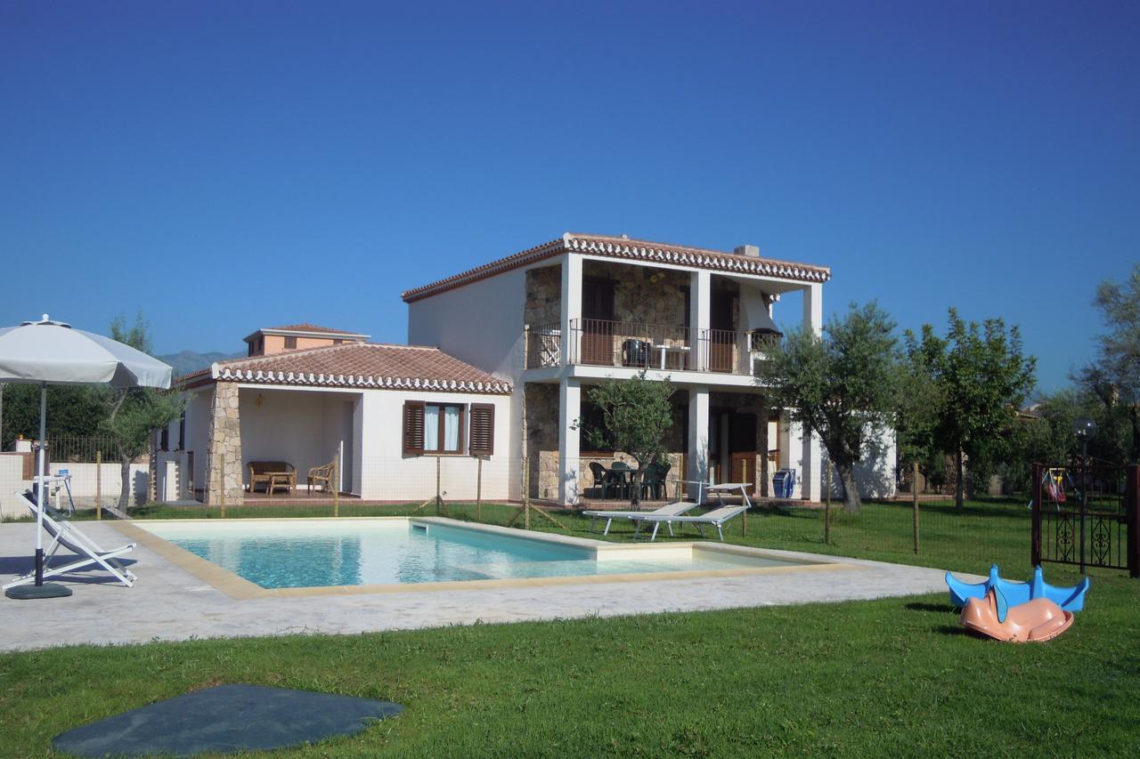 Oleandro Apartment Lotzorai Exterior photo